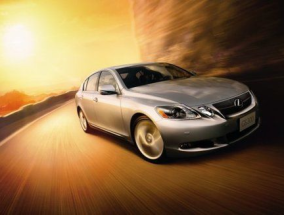 Lexus GS300，精工细作的豪华轿车典范  lexus gs300